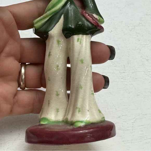 Stamped Copyright Laurel Japan Ceramic Dancer Figurine Cultural Dress Vintage Gl - Picture 3 of 12